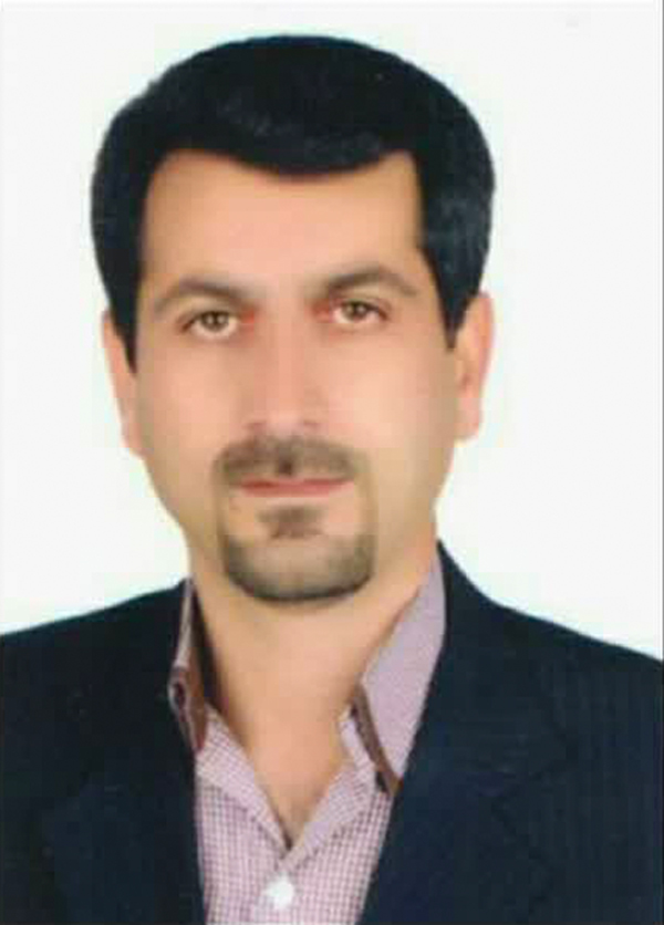 جناب آقای حسن صادقی مدرس و پژوهشگر،ایذه